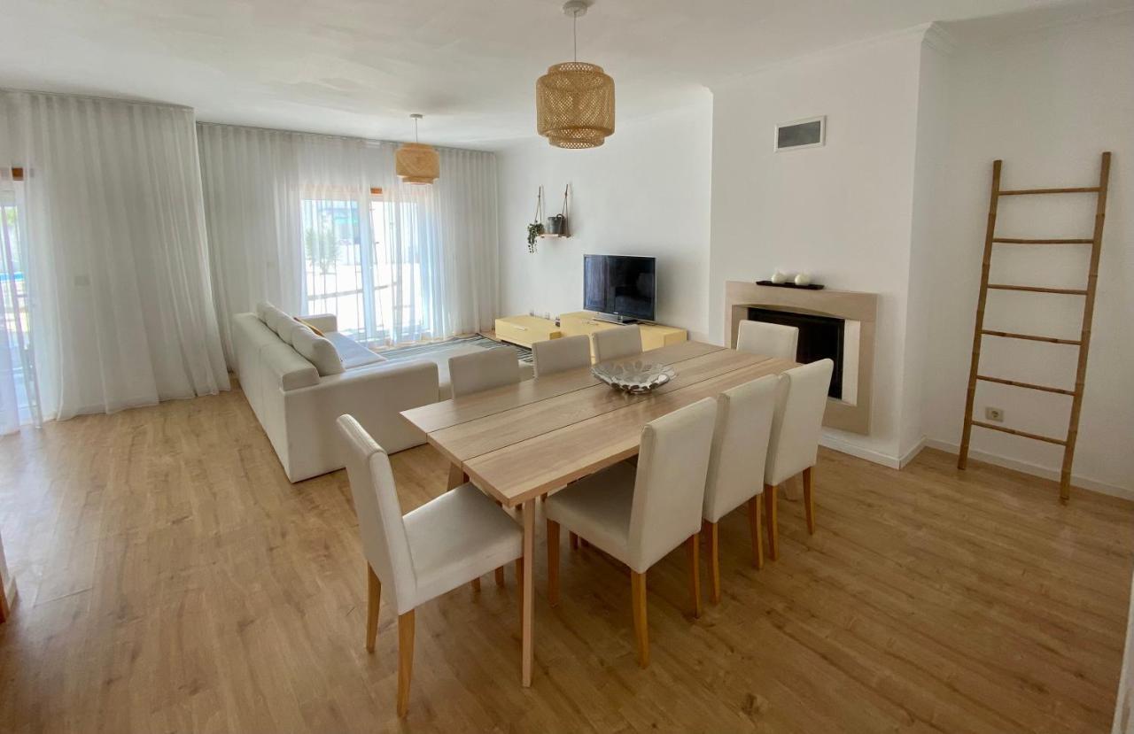 Alice'S House Villa Назаре Екстериор снимка